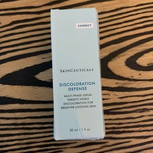 SkinCeuticals Discoloration Defense
